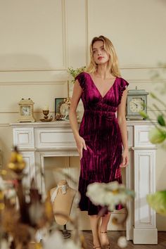 Gaia Burgundy V Neckline Mermaid Hem Velvet Dress Holiday Dress Red, Velvet Boho Dress, Fall Party Outfits, Fall Party Outfit, Fall Party Dress, Holiday Party Outfit Christmas, Velvet Dress Short, Burgundy Velvet Dress, Fall Attire