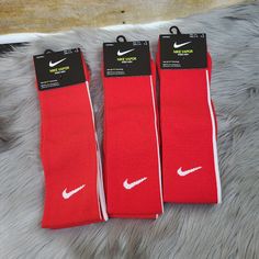 3x Nike Vapor Knee High Football Soccer Socks Red/White Large Sx5732 Men's 6-8 Nike Basketball Socks, Nike Crew Socks, Football Gloves, Soccer Socks, Football Socks, Basketball Socks, Blue Socks, Nike Elite, Nike Vapor