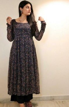 Indian Kurti Designs, Designer Kurti Patterns, Simple Kurti Designs, Frock For Women, Long Kurti Designs, Long Dress Design