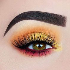 Machiaj Smokey Eyes, Make Up Diy, Yellow Eye Makeup, Summer Makeup Trends, Fall Makeup Tutorial, Yellow Eyeshadow