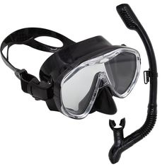 a scuba mask with goggles attached to it