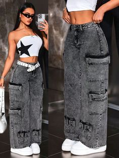 Women Cargo Jeans, Wheelchair Fashion Woman Clothes, Emo Baggy Clothes, Elevated Street Style Women, Streetwear Style Women, Cute Clothing Brands, Limerence Sasha Tiktok, Mcbling Black Women, Trending Fashion 2024