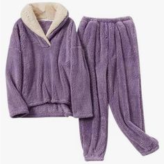 The Softest Cozy Pajamas! Never Worn. Size Small But Definitely Roomy. Purple Color. They Are Technically Brand New But Didn’t Come With Tags. Purple Pajamas, Pijamas Women, Warm Pajamas, Homewear Woman, Sleepwear Fashion, Satin Sleepwear, Pajama Suit, Flannel Pajama Sets, Winter Pajamas