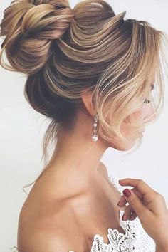 Romantic Wedding Hair, Long Face Hairstyles, Face Shape Hairstyles, Wedding Hair Styles, Best Wedding Hairstyles, Long Hair Wedding Styles, High Bun, Beauty Hairstyles