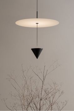 Stralunata Pendant Lamp - SamuLighting Disc Pendant Light, Living Room Den, Staircase Lighting, Flat White, Minimal Aesthetic, Lamps Ceiling, The Circle, White Flats, Glass Lighting