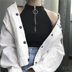 ❤Halter Neck Half Zip Shirt❤ Unit (cm)

Free Size
 Length 46 Bust 76-96 Waist 68-72 Black Ulzzang, Black Sleeveless Crop Top, Slim Fit Crop Top, K Fashion, Baguio, Wrap Dresses, Korean Fashion Trends, Ulzzang Fashion, Sleeveless Crop Top