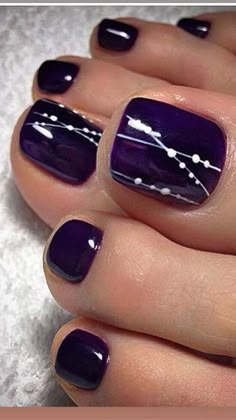 Fall Pedicure, Easy Toe Nail Designs, Pedicure Colors, Classy Nail Designs