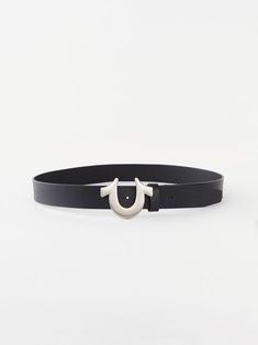 LEATHER HORSESHOE BELT Horseshoe Design, Cute Clothing Stores, Style Makeover, Painted Denim, All Black Everything, Men's Belt, Kids Denim, Dark Wash Denim, Jeans For Sale