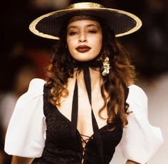 Miss Johnson, if you're nasty. — Brandi Quinones for Yves Saint Laurent RTW SS 1995 Brandi Quinones, 90s Models, Vintage Glam, Doja Cat, Runway Models, 90s Fashion, Runway Fashion, Yves Saint Laurent, High Fashion