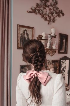 Long Hairstyle Aesthetic, Hair Scrunchie Aesthetic, Cute Hair Aesthetic, Irene Hairstyle, Vintage Hair Styles, Hair Styles Aesthetic, Cute Girly Things, Cottagecore Hairstyles, Girl Hair Styles