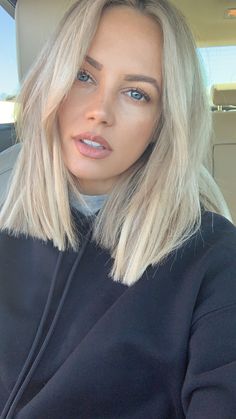 Platinový Blond, Longbob Hair, Samantha Jade, Blonde Lob, Blonde Hair Transformations, Lob Haircut, Oval Face