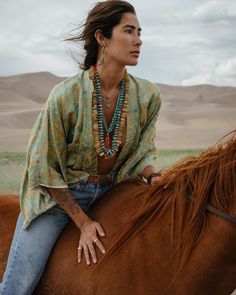 Model: @phoenix.ama Stylist: @jessedellstylist Photography: @bird.ee | Instagram Southwest Style Outfits, Southwestern Fashion Boho, Americana Aesthetic, Burning Men, Beach Jewelry Boho, Earthy Style, Fall 24, Beach Boho, Southwest Style