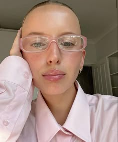 Cute Prescription Glasses, Outfit Ideas January, Glasses Outfit, Glasses Inspiration, Shein Clothing Outfit, Pink Eyeglasses, Shein Clothing, Glasses Trends, Taking A Selfie