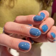 Here are the best blue nail designs you can recreate for your summer spree time that will be fun to play with or show your nail specialist. Blue Nail Colors, Simple Summer Nails, Nail Specialist, Summer Nails Designs