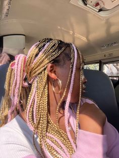 Braids Inspo Color, Colorful Braided Hairstyles, Blond And Pink Braids, Two Colour Braids, Coloured Box Braids, Short Blonde Braids, Blonde And Pink Box Braids, Box Braid Colors, Valentines Braids