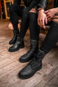 #combatboots #chunkyboots #womensboots #blackleatherboots #variety #flatlay Thursday Boot Co, Thursday Boots, Black Platform Boots, Chunky Boots, Black Matte, Black Leather Boots, Platform Boots, Women Lace, Mens Clothing Styles