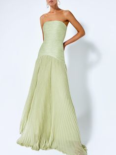 Prom Dress Inspiration, Mini Robes, Pleated Maxi Dress, Glam Dresses, Looks Style, Dress Code