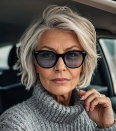 Short Haircuts for women over 50 That’ll Freshen Up Your Look - Women Haircuts Haircuts For Women Over 50, Short Haircuts For Women, Trendy Short Haircuts, Mom Hairstyles, Haircuts For Women