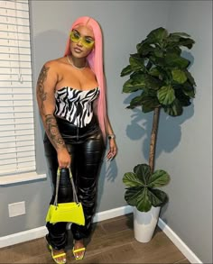 23 Birthday Outfit Ideas For Black Women Plus Size, Plus Birthday Outfit, Plus Size Birthday, Nicki Minaj Concert Outfit Plus Size, Plus Size Concert Outfit Black Women, Nicki Minaj Concert Outfit Ideas, Ig Baddie Outfits, Las Vegas Summer Outfit Ideas, Nicki Minaj Concert Outfit