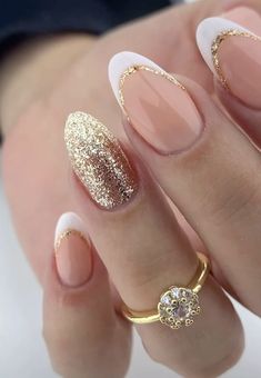 Engagement Nails, New Years Nail Designs, Golden Nails, Makijaż Smokey Eye, Cute Gel Nails, Bridal Nails