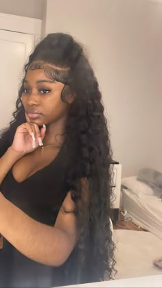 Middle Part Wig, Sew In Wig, Pretty Dark Skin, Hair Vector, Frontal Wig Hairstyles, Edges Hair, Cute Curly Hairstyles, Work Hairstyles, Hair Ponytail Styles