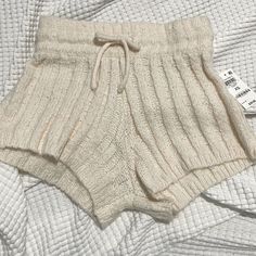 Nwt- And Now This - L & Xl. Eggnog Cream, Soft & Stretchy Knit Patterned Short, Drawstring Waist Buy 3, Get 2 Free New Items Listed Weekly Offers Welcomed Zara Knitted Shorts, Cozy Soft Knit Bottoms For Spring, Casual White Knitted Bottoms, Cozy Knit Shorts, Beige Knit Shorts For Loungewear, Cozy Stretch Shorts For Summer, Cozy Stretch Summer Shorts, Cozy Knit Shorts For Loungewear, Casual Cream Knit Bottoms