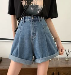 NO. 1454 WIDE LEG SHORTS Jean Short Outfits, Youth Clothing, Vintage Clothing Stores, High Waisted Shorts Denim, Wide Leg Denim, Casual Girl, High Waisted Denim, Short Girls, Short Outfits