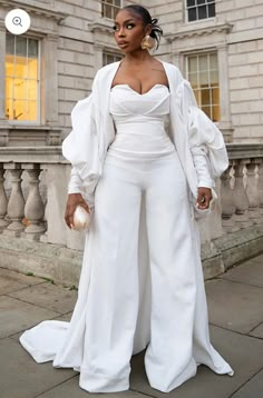 Outfit Wide Leg, Winter Whites, Rocker Girl, All White Outfit, White Outfit, Classy Casual, Long Jumpsuits, White Outfits