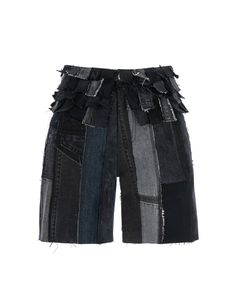 Here are your best black shorts made from secondhand denim clothes. The composition is 100% cotton fabric.*The composition of the fabric may vary a little depending on the recycled materials. It is made in a patchwork technique to minimize our production waste. We use the pieces that would otherwise end up unused (leftover after producing regular collections).The loops, two side pockets, zip and button up fastening. These are unique patchwork shorts which combine great with tops , shirts, jacket Boxing Clothes, Reworked Clothes, Reworked Denim, Patchwork Shorts, Best Black, Denim Patchwork, Punk Outfits, Black Shorts, Denim Outfit