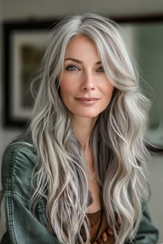 Dive into elegance with long hair styles that showcase gentle waves. Perfect for women over 50, these hairstyles blend sophistication with natural beauty, making them ideal for any setting. Hair Styles With Waves, Long Hair Over 50 Older Women, Elegant Long Hair, Gray Blending, Long Hair Highlights, Silver White Hair