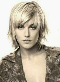 Long Pixie Bob, Edgy Long Hair, Trendy Bob, Stacked Bob Hairstyles, Short Hairstyles Fine, Haircut Straight, Long Pixie Cuts, Chin Length Hair, Medium Short Hair