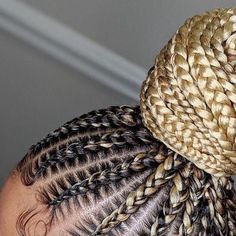 Braids Hairstyles In A Bun, Hairstyles In A Bun, Meet Hairstyles, Feed In Braids Ponytail, Cornrows With Box Braids, Braiding Hairstyles, Lemonade Braids Hairstyles, Beyonce Hair, Track Meet