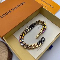 Necklace Louis Vuitton, Louis Vuitton Bracelet, Cool Rings For Men, Creative Gifts For Boyfriend, Expensive Jewelry Luxury, Dope Jewelry, Expensive Jewelry, Classy Jewelry, Jewelry Lookbook