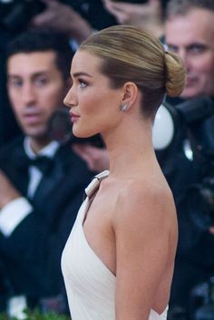 Fishtail Braid Hairstyles, Curly Hair Braids, Bridal Bun, Sleek Updo, Rosie Huntington, Wedding Hair Inspiration, Huntington Whiteley, Rosie Huntington Whiteley