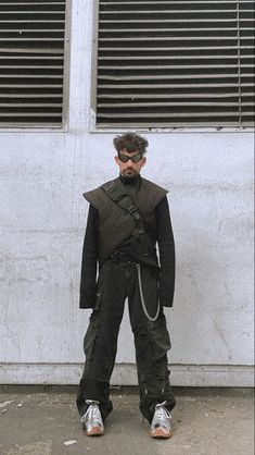 Futuristic Mens Fashion Cyberpunk, Dystopian Cyberpunk Outfit, Cyberpunk Aesthetic Outfit Male, Futuristic Rave Outfit, Outfit For Men 2023, Cyberpunk Fashion Futuristic Clothing, Cyberpunk Male Outfit, Techno Aesthetic Outfit, Techno Outfit Men