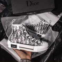 Dr Shoes, Jordan Sneaker, Adidas Vintage, Fresh Shoes, Hype Shoes, Aesthetic Shoes, Shoe Inspo, Dior Shoes, Dream Shoes