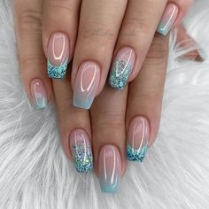 Маникюр | Ногти | Дизайн ногтей, [5 июн. 2022 в 07:15] Маникюр - @modnailru Wow Nails, Ombre Nails Glitter, Fancy Nails Designs, Ombre Acrylic Nails, Smink Inspiration, Her Nails, Nail Art Ombre, Pretty Nail Art Designs, Wedding Nails Design