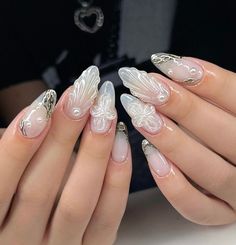 ⭐Hello, gorgeous   Welcome to my shop! I hope you find the perfect style that suits you. 💥Materials:💥  I use only high-quality materials to create durable and luxurious press-on nails that you can trust.   Here's how long they'll last:   - 1-2 days with adhesive tabs (included in the set)   - 2-3 weeks with nail glue   Plus, all nails are reusable if you care for them properly. Instructions are included with each set. 💥Sizes:💥 - **XS 14mm, 11mm, 12mm, 10mm, 8mm   - **S 15mm, 12mm, 13mm, 11mm Girl Nails, Pearl Design Nails, Pearl Nail Designs, Gel Extension Nails Design, Shell Nails Designs, 3d Gel Nails, Shell Nails, 3d Nail Designs, Wedding Nails For Bride