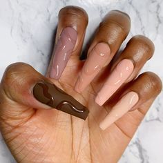 These are the BEST nude matte nails ideas, including cute nude matte nails designs, nude matte nail art designs, nude matte nails coffin, nude matte nails with glossy tips, matte nude ombre nails, matte brown ombre nails with glossy tips and more! Plus, there's other cool matte nude nails coffin and long matte nude acrylic nails designs that you should check out. Brown Acrylic Nails, Brown Nails Design, Brown Nails, Fire Nails, Pretty Acrylic Nails, Dope Nails, Matte Nails, Nail Polishes