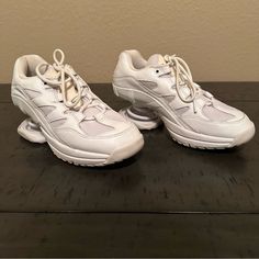 Size 9 No Rips Or Tears Excellent Condition Shoes Color, Walking Shoes, Athletic Shoes, Color White, Walking, Women Shoes, Women Shopping, White, Color