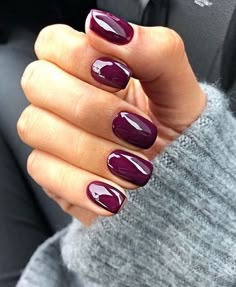 Nail Colors 2023, Nail Polish Art Designs, Sns Nails Colors, Colors 2023, Nail Color Trends, Sns Nails, Nail Colors Winter, Almond Shape Nails