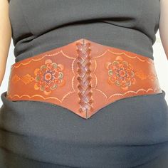 Vintage Tan Corset Belt Embossed Floral Geometric Floral Patterns Cottage Fest 40" L x 5" W Great statement piece - in great condition. No visible flaws. Corset Belt, Floral Geometric, Suspender Belt, Floral Patterns, Vintage Brown, Vintage Accessories, Belts For Women, Leather Craft, Halloween Shopping