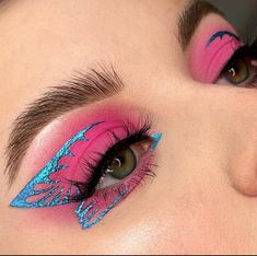 Makeup Carnaval, Make Carnaval, Work Makeup, Barbie Makeup, Eye Makeup Pictures, Eye Makeup Designs, Makeup Tattoos, Asian Eye Makeup