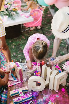 Girly Birthday Party Activities, Birthday Craft Activities, Girls Party Activities, Outdoor Girls Birthday Party, Six Birthday Party Ideas Girl, 6 Birthday Party Girl, 7 Yrs Old Girl Birthday Party Ideas, Girls Birthday Party Activities, Diy Birthday Activities