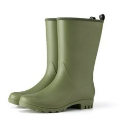 HISEA womens Mid-calf shaft offers a timeless and versatile style that provides coverage and protection in various weather conditions,strut rain boot down the streets, into the city and back to the countryside with ease for Outdoor Gardening Work Walking. It is made from premium PVC material, providing you with complete waterproof protection and the exceptional flexibility. Additionally, it features a removable foam insole.The bottom design is finished with a slip-resistant outsoles for long-las Wide Calf Rain Boots, Mens Hunting Boots, Rain Boots For Women, Rainy Day Fashion, Garden Boots, Ankle Rain Boots, Rain Shoes, Bottom Design, Womens Rain Boots