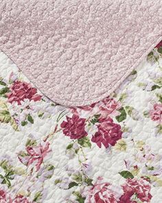 Lidia Quilt Set - Laura Ashley Pink Quilt Set, Pattern Drapes, Shabby Chic Quilts, Pattern Draping, Small Pink Flowers, Pink Sheets, Rose Motif, Pink Quilts, Quilted Sham