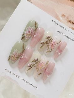 Vine Flower Nails, Flower Fairy Nails, Elegant Nail Inspiration, Nails Enchanted Forest, Christmas Nails Decor, Floral French Manicure, Fairy Wedding Nails, Forest Nails Designs, Nail Art Designs Floral