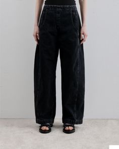 The tany is one of rachel comey's best selling pants - it's a relaxed-fit high-waisted jean  in washed salinas denim. it features a discreet back zipper and rear darts for a flattering fit. cut to a wide-leg silhouette offering a relaxed and spacious feel with deep square pockets and unique coin pockets for functionality.  we love it back to the new labriola top!    100% cotton    sized 0 - 6 (has generous fit if between sizes we recommend sizing down)    made in usa    machine wash cool & gentl Denim Sweater Jacket, Layering Jacket, Accessories Bags Shoes, Denim Sweater, Favorite Daughter, Rachel Comey, Womens Size Chart, Top 100, Designer Outfits Woman