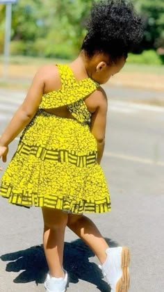 African Birthday Dress, African Midi Dress, African Kids Clothes, Ankara Styles For Kids, Midi Dress For Women, African Dresses For Kids, Short African Dresses