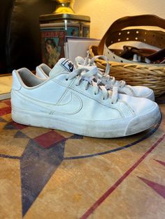 Nike White Tennis Shoes/sneakers. I soaked and scrubbed these inside and out. I was going to wear them bare foot but they are too small for me.Great classic and broken in but clean as can be! Basket Nike, White Tennis Shoes, Baskets Nike, Sneakers Athletic, Nike White, Nike Sneakers, White Nikes, Lebanon, Tennis Shoes